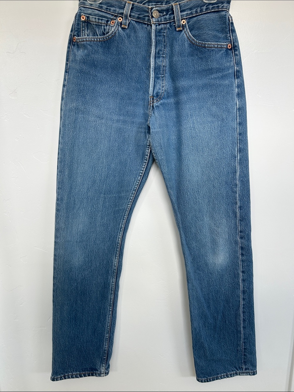 Women’s Levi Strauss 501 Straight Leg Button Fly Jeans Size 29